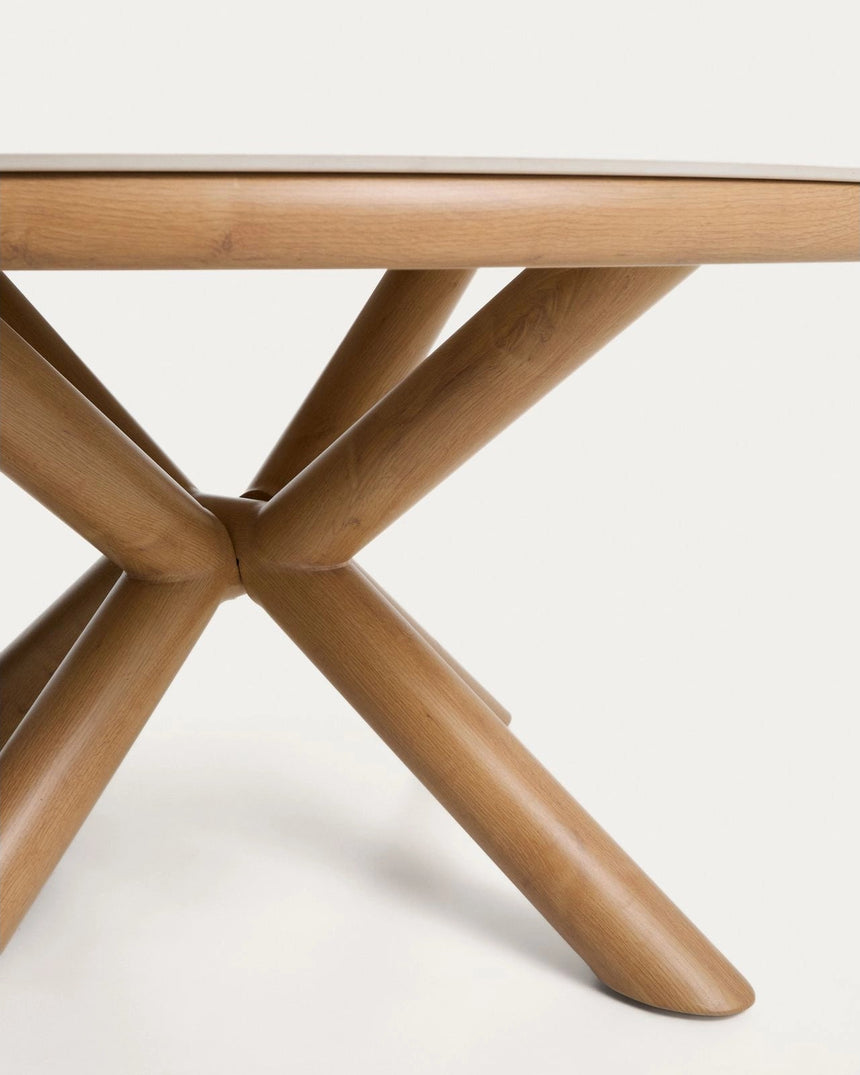 Outdoor-Tisch Mirtia aus Aluminium in Holzoptik und gesintertem Stein Ø 148 cm von Kave Home – Bild 2