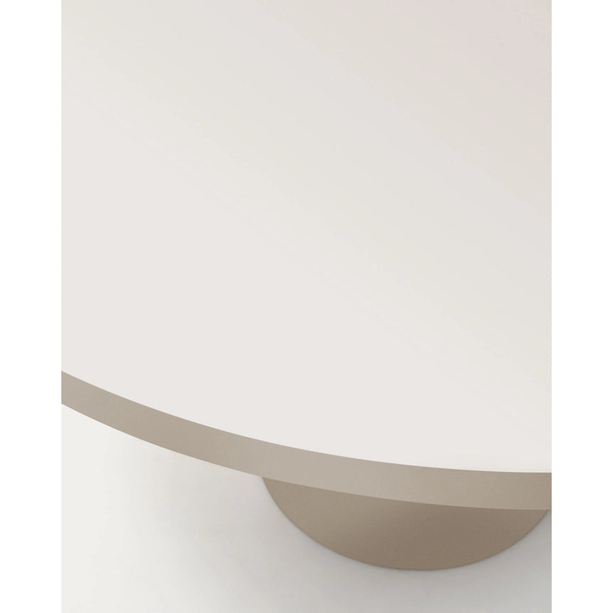 Runder Tisch Nealy aus lackiertem Holz mit eierschalfarbenem Finish Ø 150 cm von Kave Home – Bild 9
