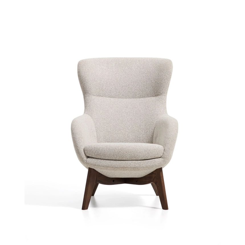 Sessel Adiran mit dicker Chenille in Beige und Beinen aus massivem Eichenholz mit Nussbaum-Finish von Kave Home – Bild 5