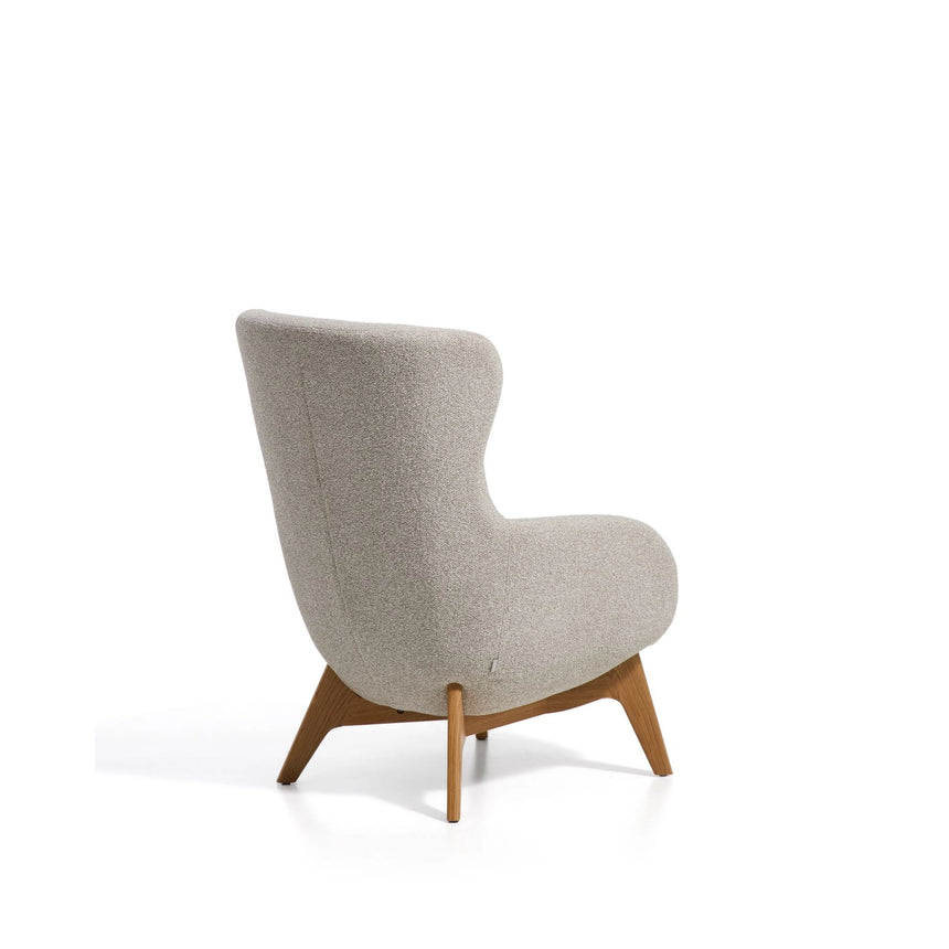 Sessel Adiran mit dicker Chenille und Beinen aus massivem Eichenholz von Kave Home – Bild 4