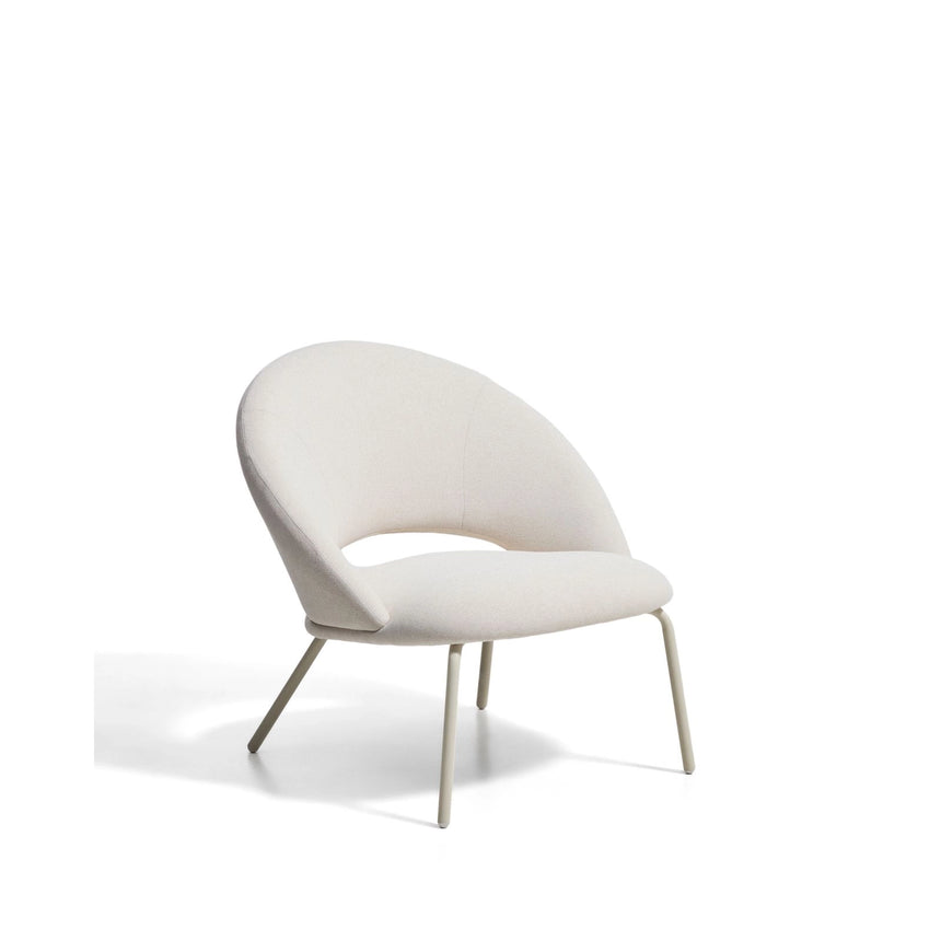 Sessel Bonali mit beiger Chenille und beigen Metallbeinen, FSC Mix Credit von Kave Home – Bild 1