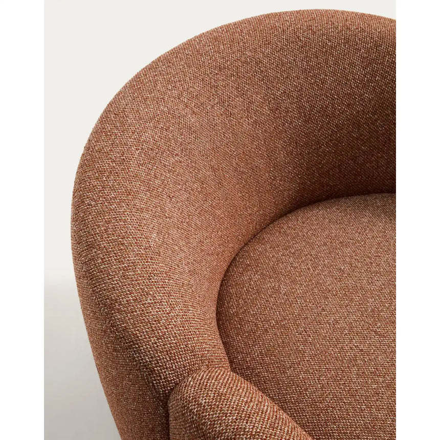 Sessel Corvena aus Chenille in Terrakotta FSC-Mix-Kredit 98 cm von Kave Home – Bild 10