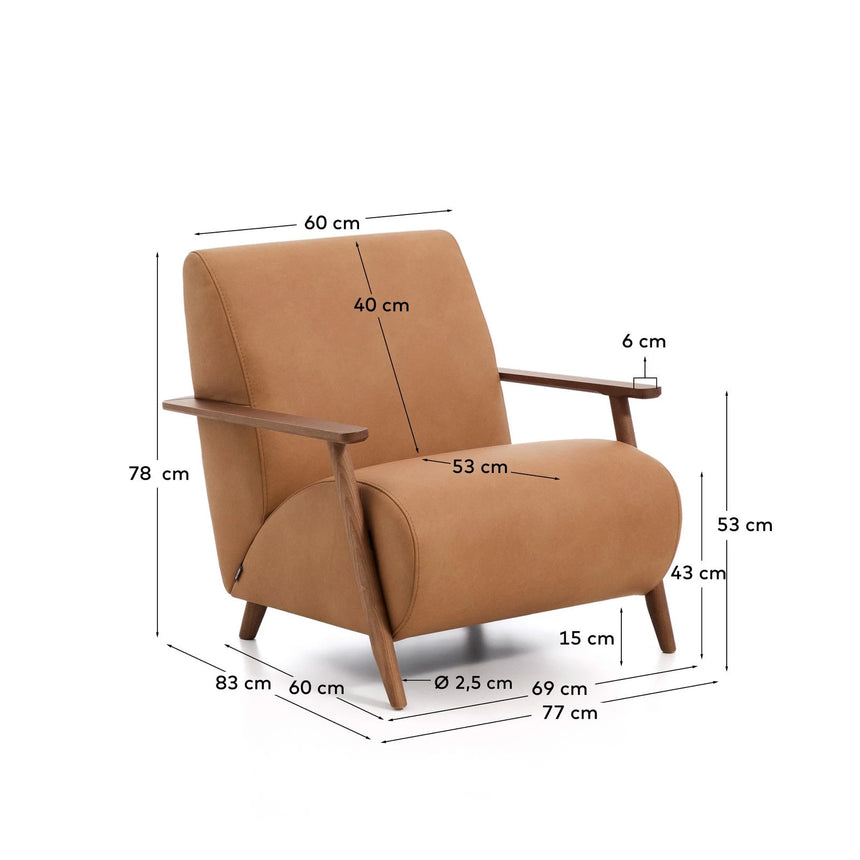 Sessel Meghan in braunem Leder mit massivem Eschenholz mit nussbaumfarbenem Finish, FSC Mix Credit von Kave Home – Produktbild 7