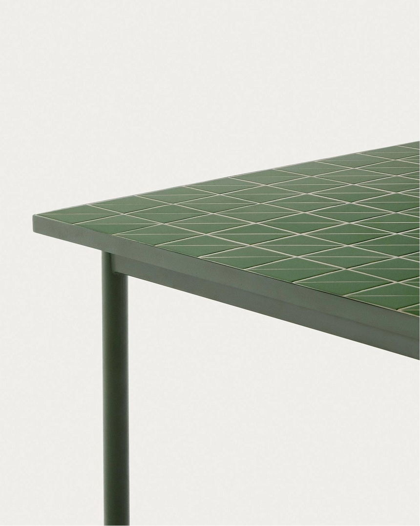 Set Maurina mit Tisch aus verzinktem Stahl und grünen Kacheln sowie 6 Stapelstühlen aus verzinktem Stahl und grünem Seil, 223 x 101 cm von Kave Home – Bild 3