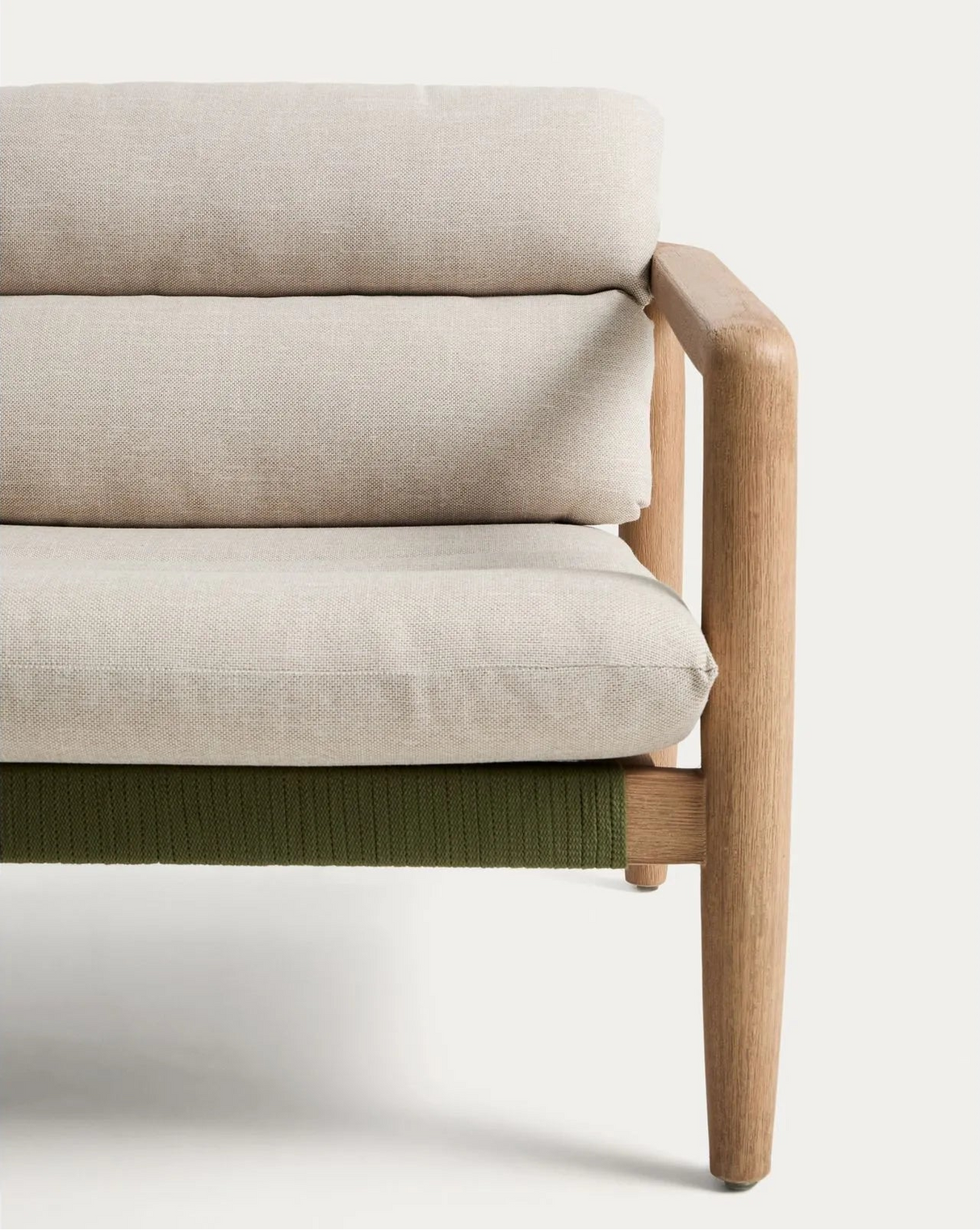 Set mit 2 Sesseln Menfi aus Akazienholz und grünem Seil und Couchtisch Dandara aus Stahl, Seil und Akazienholz FSC 100 % Ø60 cm von Kave Home – Bild 3