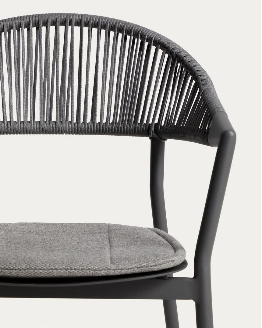 Set mit Ausziehtisch Livorno aus Aluminium in Graphit und 6 Stühlen Alimia aus Aluminium in Graphit und Synthetikseil in Grau, 233 (350) x 100 cm von Kave Home – Bild 3