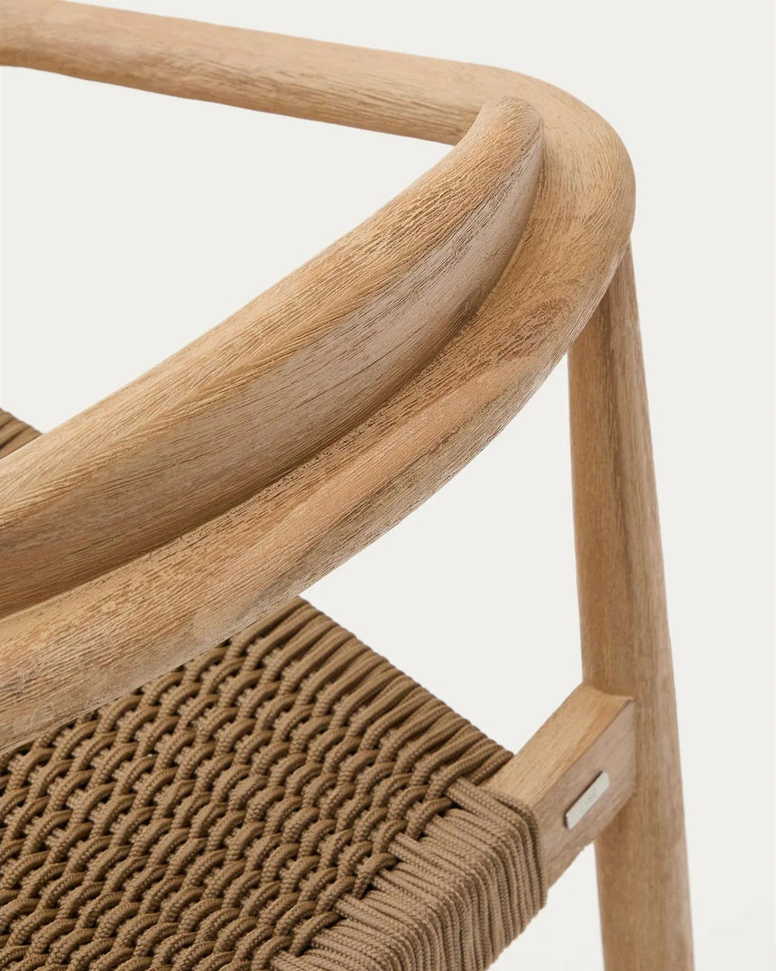 Set mit Tisch Sori aus massivem Akazienholz und 4 Stapelstühlen Nina aus massivem Akazienholz und beigem Seil, 200 x 100 cm FSC 100 % von Kave Home – Bild 4