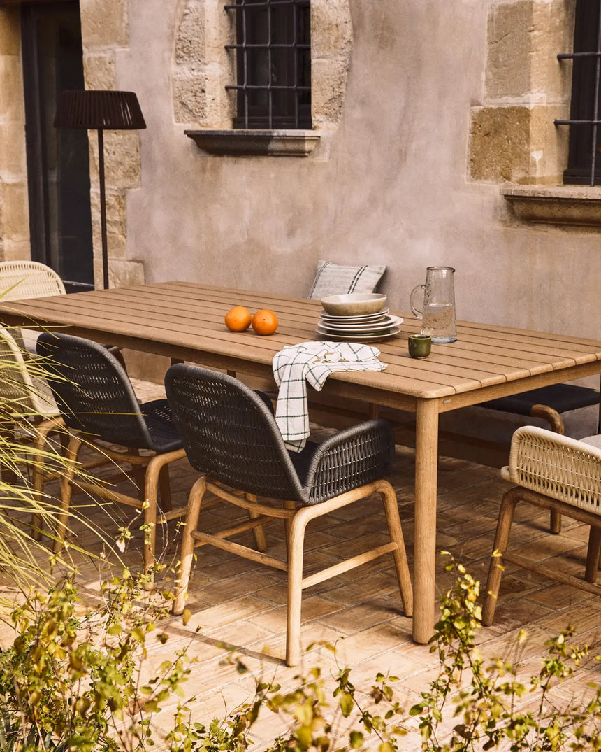Set mit Tisch Sori aus massivem Akazienholz und 6 Stühlen Alipa aus massivem Akazienholz und graphitgrauem Seil, 200 x 100 cm FSC 100 % von Kave Home – Bild 2
