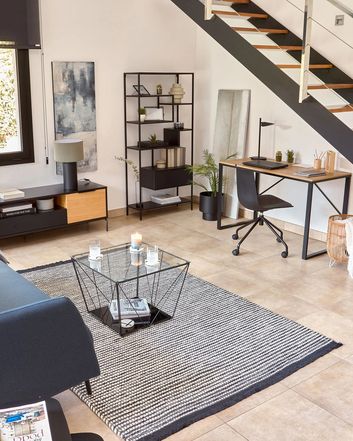 Shantay Regal aus Stahl mit schwarzem Finish 80 x 168 cm von Kave Home – Produktbild 5