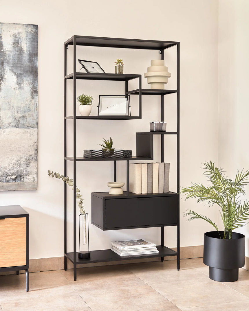 Shantay Regal aus Stahl mit schwarzem Finish 80 x 168 cm von Kave Home – Produktbild 6