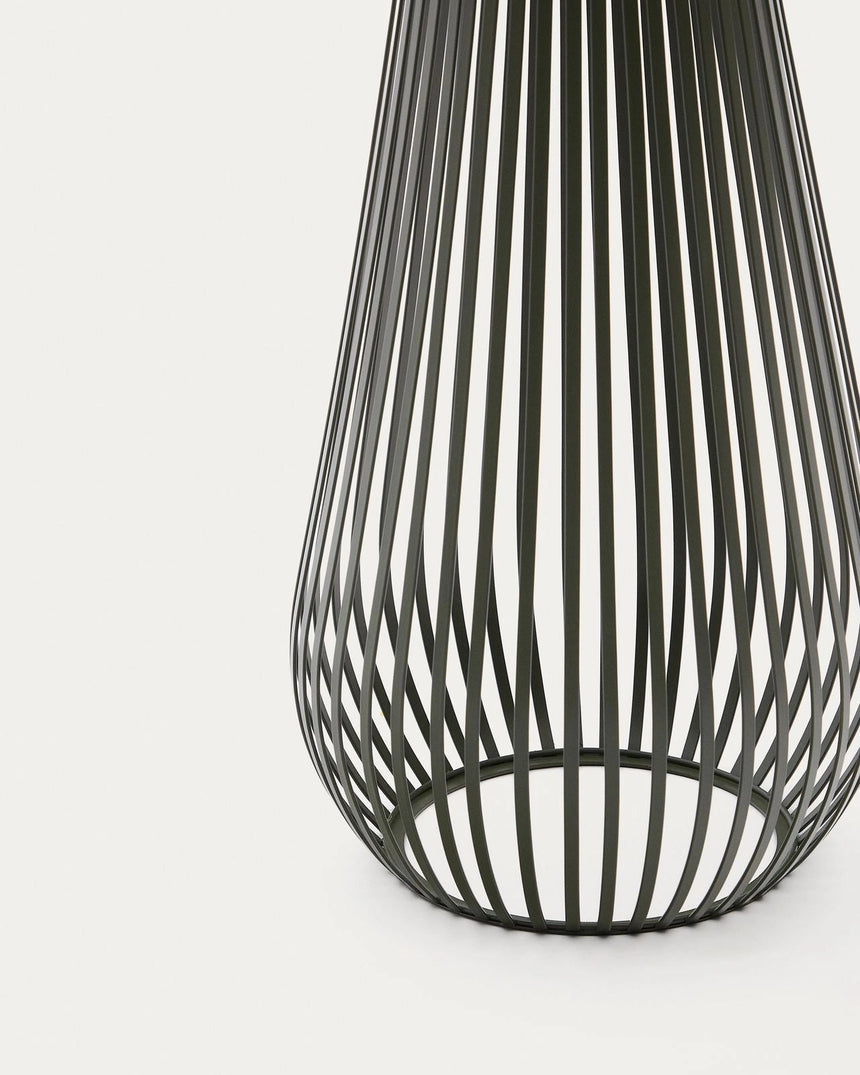 Solar-Stehlampe Reiba aus grünem Metall von Kave Home – Bild 8