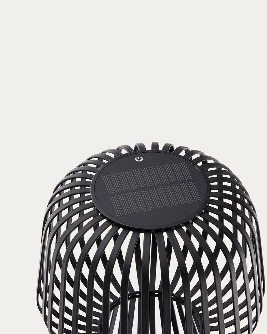 Solar-Tischlampe Reiba aus Metall von Kave Home – Bild 5