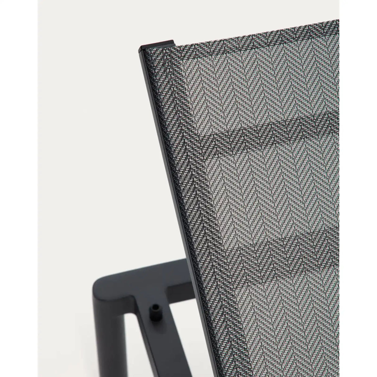 Sonnenliege Lesina aus Aluminium und graphitgrauem Texteline von Kave Home – Bild 10