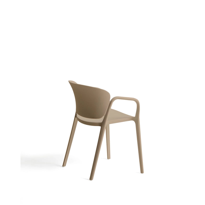 Stapelbarer Outdoor-Stuhl Ania in Beige von Kave Home – Bild 3