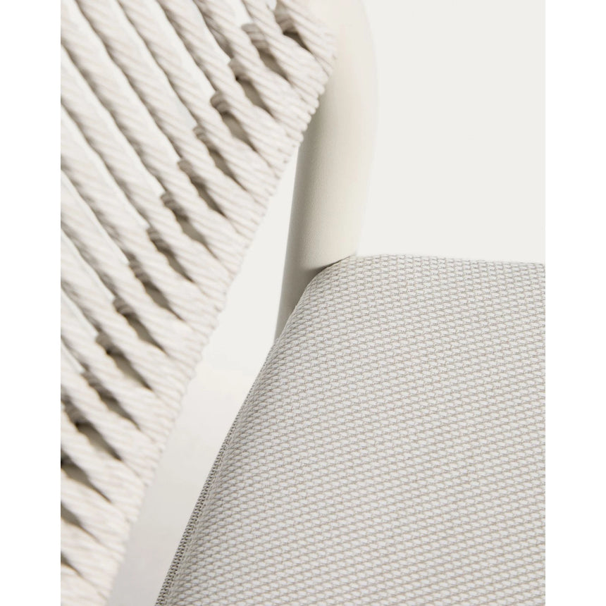 Stapelbarer Outdoor-Stuhl Argasi aus Aluminium in Ecru und grauem Synthetikseil von Kave Home – Bild 13