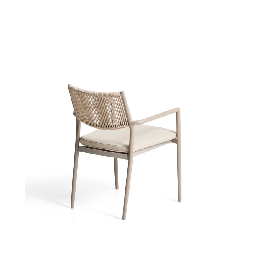 Stapelbarer Outdoor-Stuhl Argasi aus Aluminium und Synthetikseil von Kave Home – Bild 8
