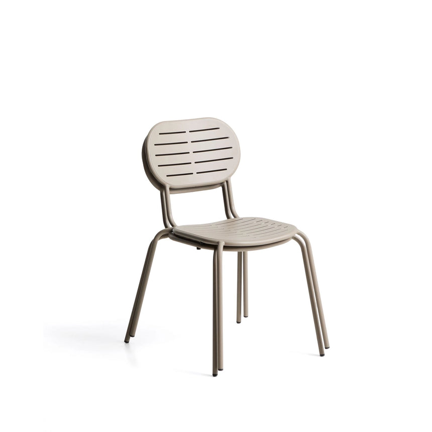 Stapelbarer Outdoor-Stuhl Brai aus taupefarben verzinktem Stahl von Kave Home – Bild 7