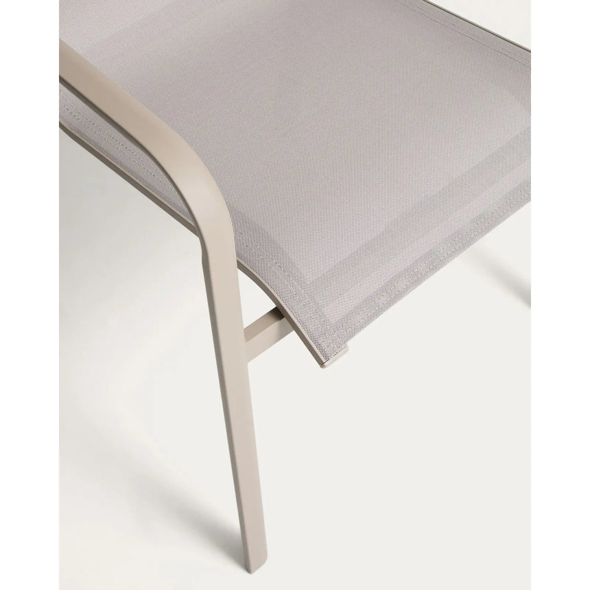 Stapelbarer Outdoor-Stuhl Canea aus beigem Texteline und Aluminium in Taupe von Kave Home – Bild 10
