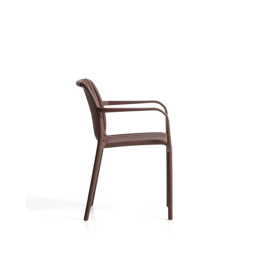 Stapelbarer Outdoor-Stuhl Isabellini in Braun von Kave Home – Bild 4