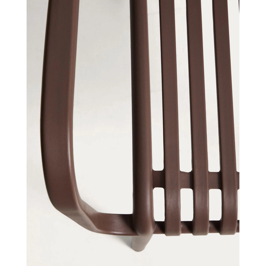 Stapelbarer Outdoor-Stuhl Isabellini in Braun von Kave Home – Bild 9