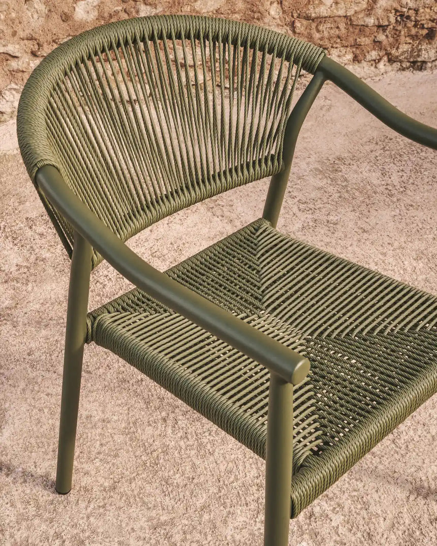 Stapelbarer Outdoor-Stuhl Livadia aus Aluminium in Grün von Kave Home – Bild 2