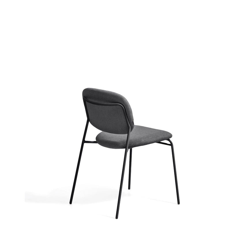 Stapelbarer Stuhl Meli mit Chenille und Metallbeinen FSC Mix Credit von Kave Home – Bild 5