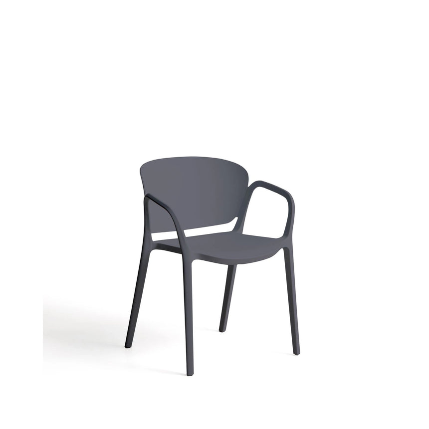 Stapelstuhl Ania, zu 100 % für die Outdoor-Verwendung geeignet von Kave Home – Bild 1
