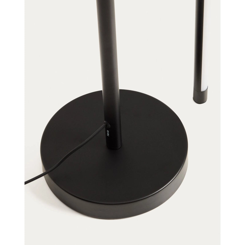 Stehlampe Bow aus schwarzem Aluminium von Kave Home – Bild 7
