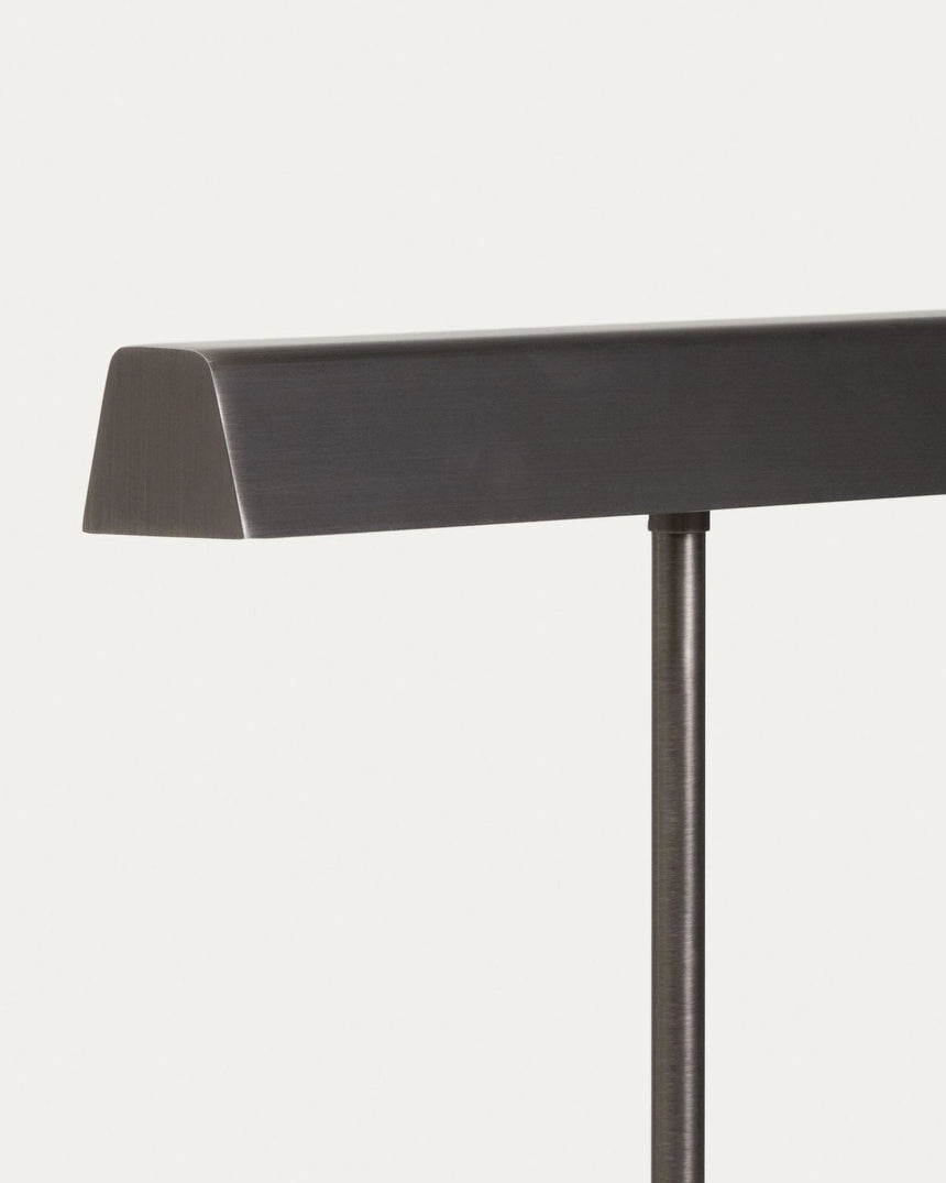Stehlampe Lynor aus gebürstetem Stahl mit Marmorsockel von Kave Home – Bild 5