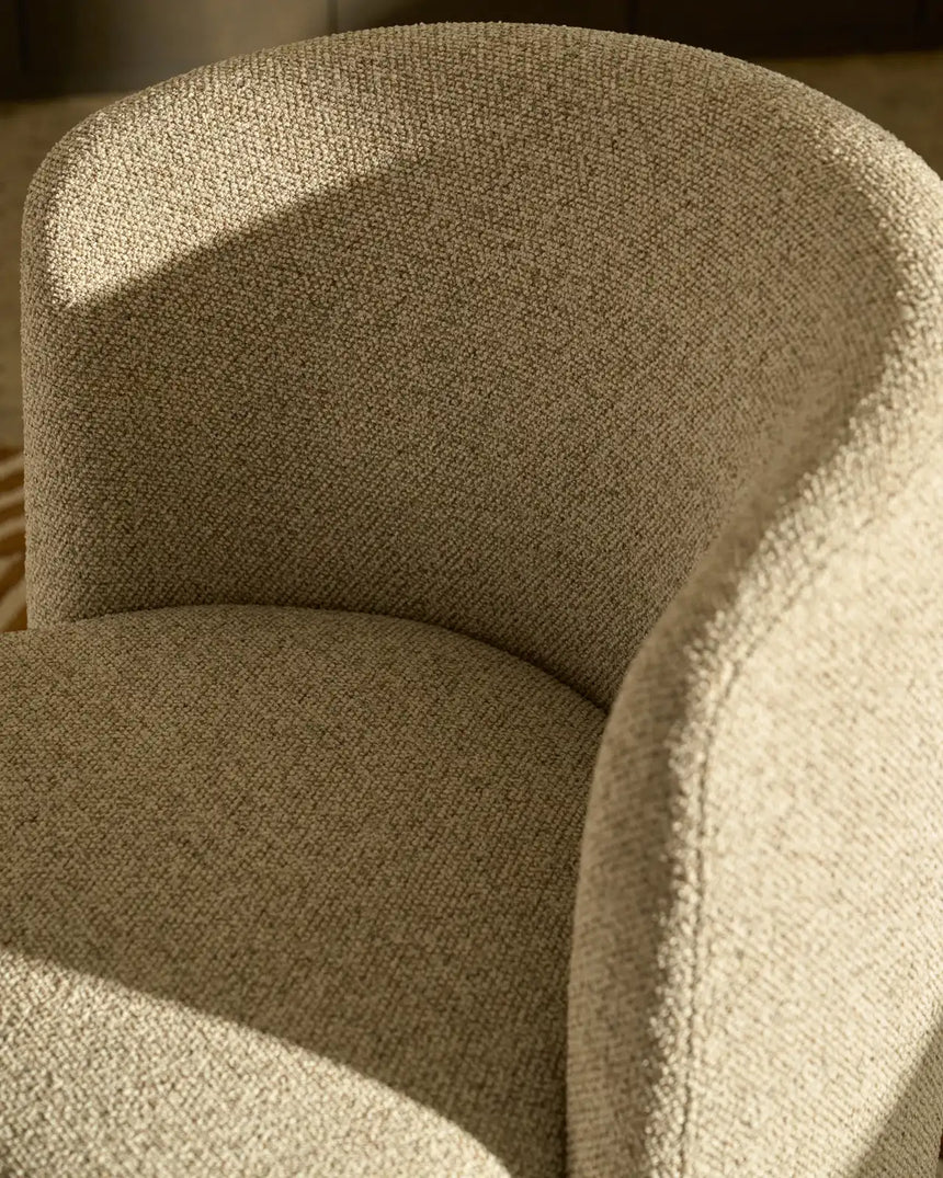 Stuhl Corvena aus Chenille in Beige FSC-Mix-Kredit von Kave Home – Bild 4