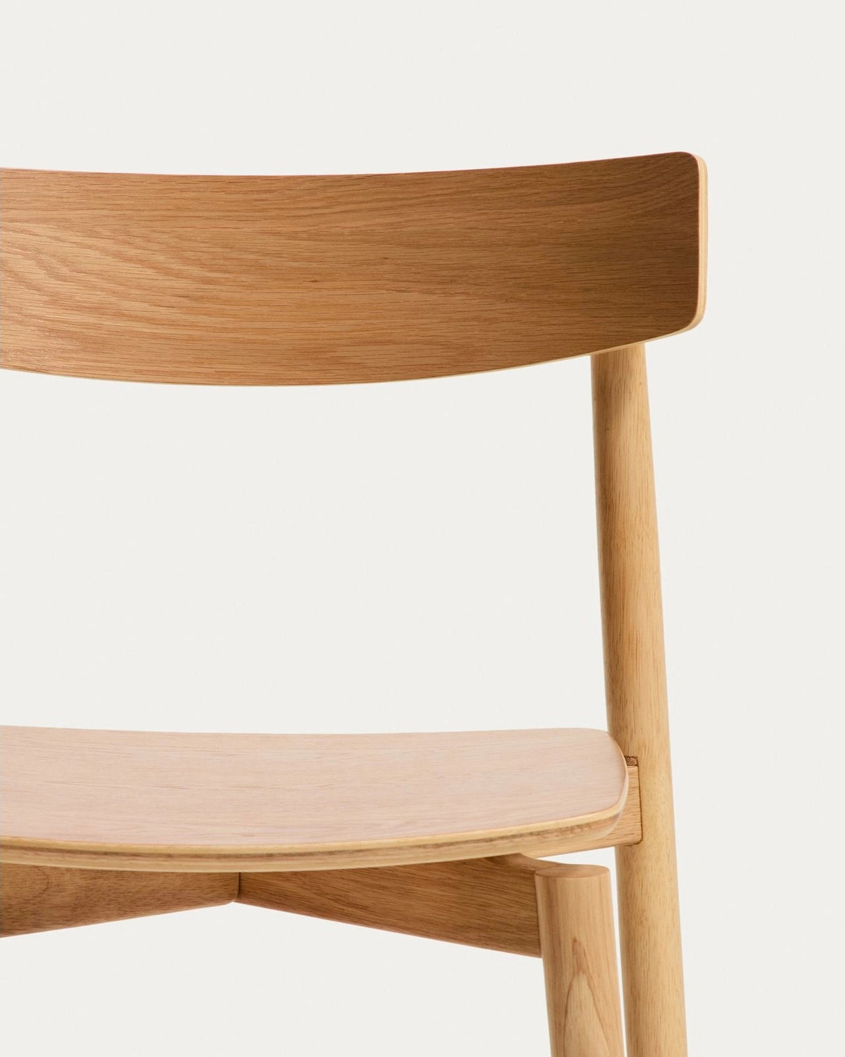 Stuhl Evera aus Eichenfurnier mit naturfarbenem Finish von Kave Home – Bild 7