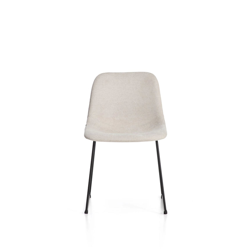 Stuhl Zahara mit beiger Chenille und Stahlbeinen mit schwarzem Finish, FSC 100 % von Kave Home – Bild 5