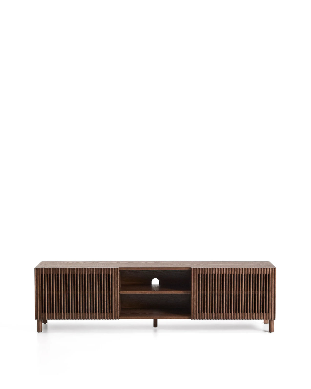 TV-Möbel Beyla aus Furnier und Massivholz aus Esche mit nussbaumfarbenem Finish 180 x 49,5 cm FSC 100% von Kave Home – Produktbild 1