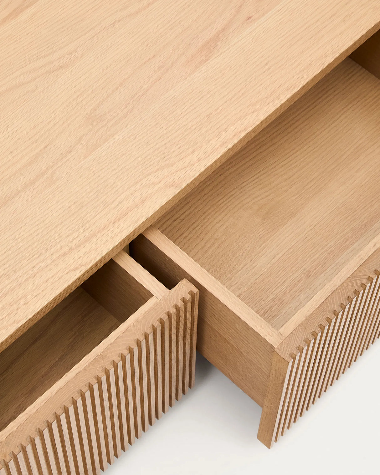 TV-Möbel Helvine 4 Schubladen 200 x 30 cm FSC 100% von Kave Home – Produktbild 4