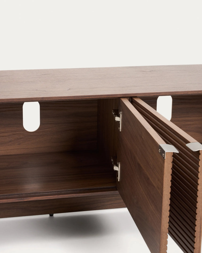 TV-Möbel Norlen mit 4 Türen in Nussbaumfurnier FSC Mix Credit 200 x 46 cm von Kave Home – Produktbild 11