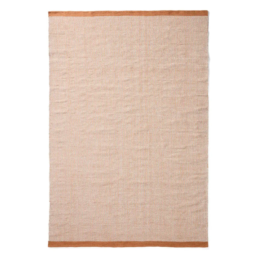 Teppich Tinei aus 100 % PET mit orangefarbenen Streifen, 200 x 300 cm von Kave Home – Bild 1