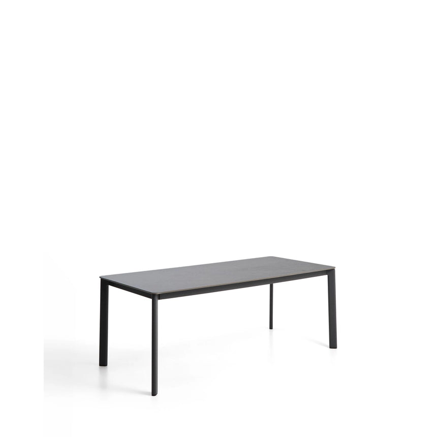 Tisch Anafi aus gesintertem Stein und Aluminium in Graphit, 180 x 90 cm von Kave Home – Bild 4