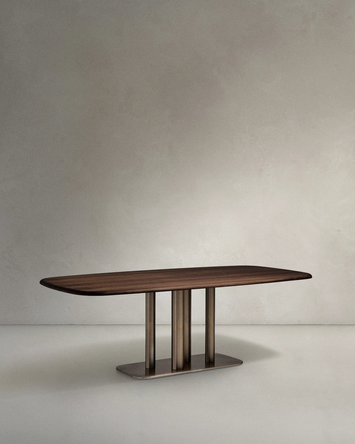 Tisch Melvar aus Nussbaumfurnier FSC 100 % und Beine mit gebürsteter Edelstahlbasis 180 x 100 cm von Kave Home – Produktbild 6