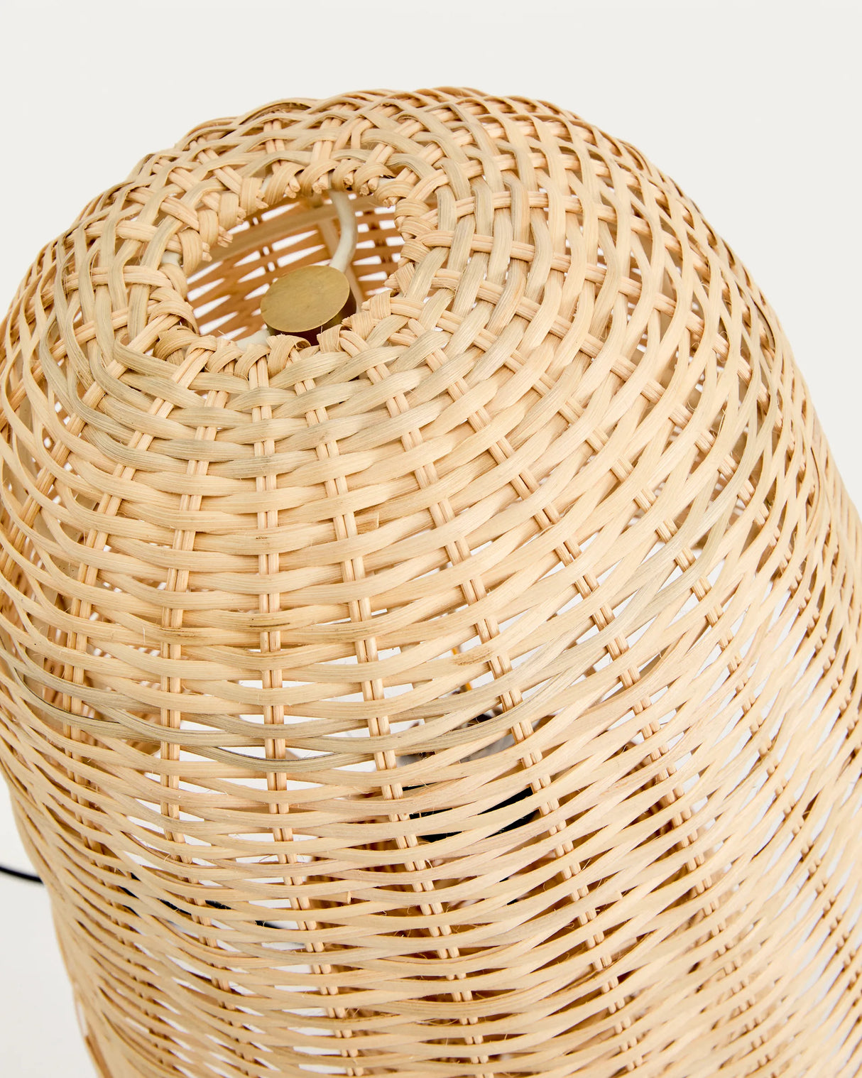 Tischlampe Neuda aus Rattan mit hellem Finish von Kave Home – Produktbild 7