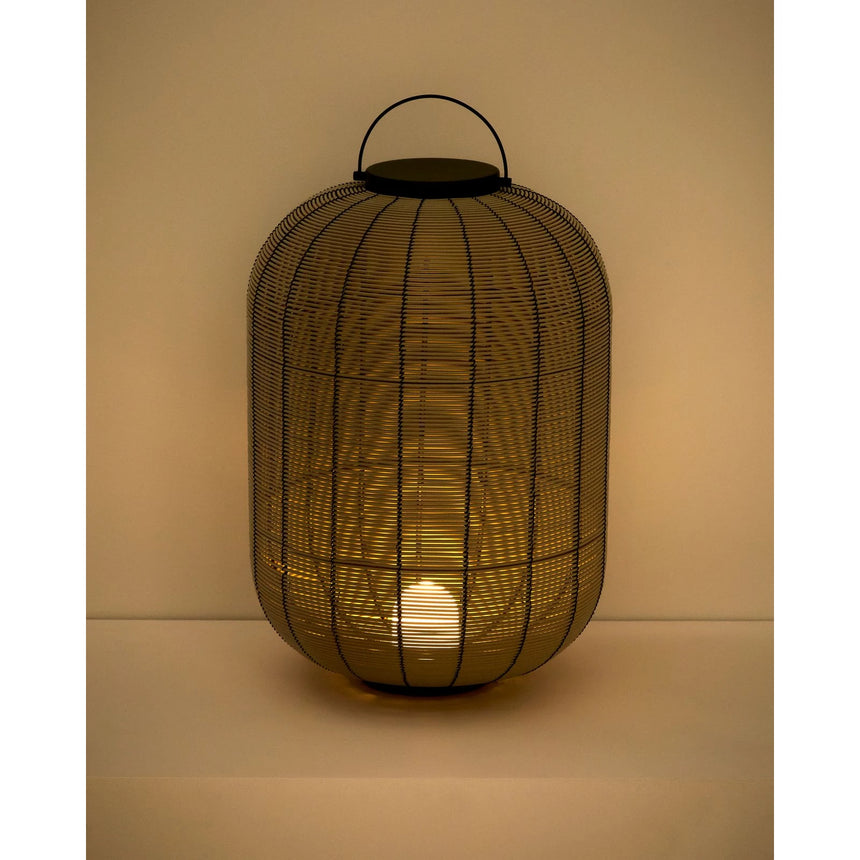 Tragbare LED-Tischlampe Saranella aus hellgrauem synthetischem Rattan von Kave Home – Bild 7