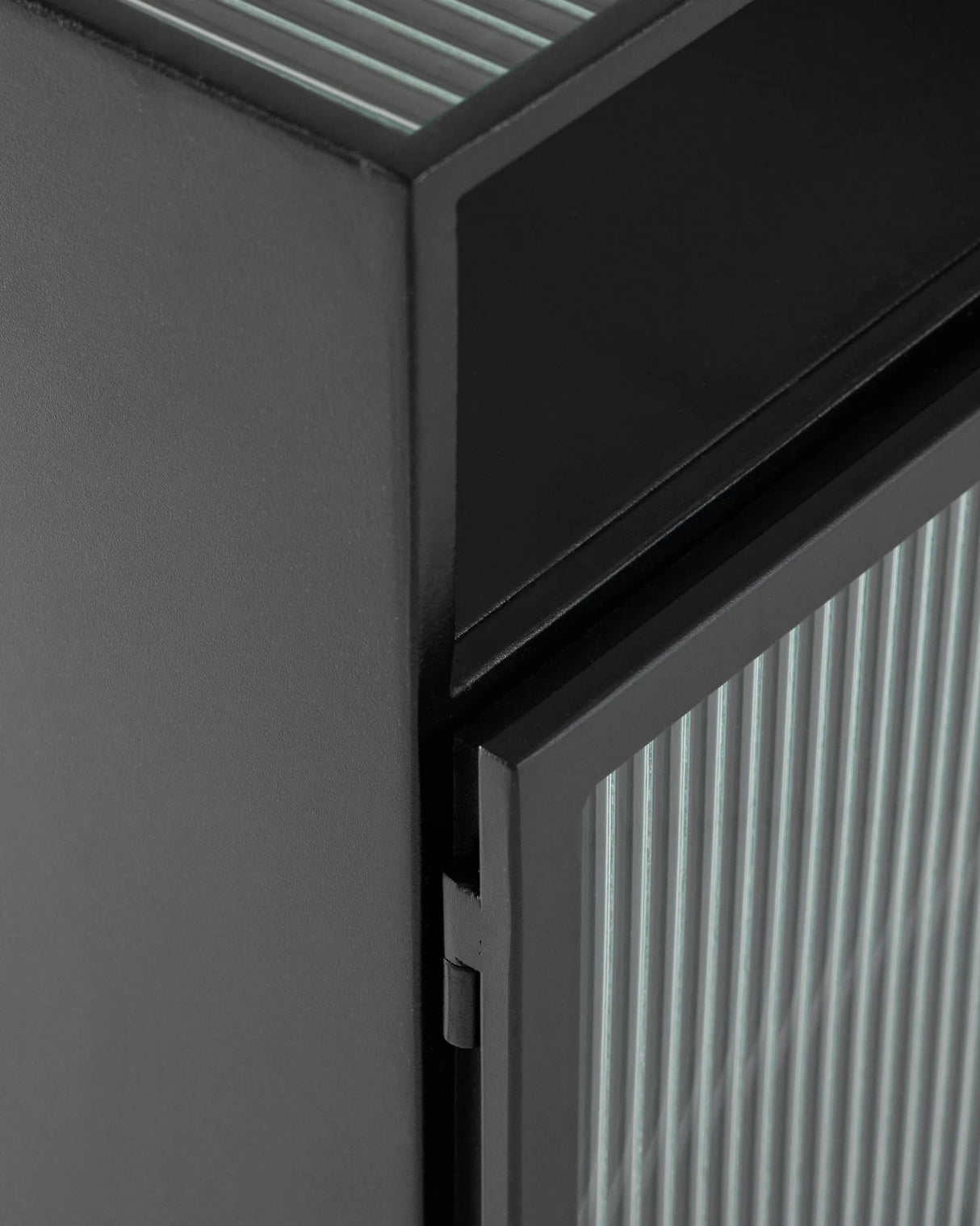 Trixie Nachttisch Stahl mit schwarzem Finish 45 x 58 cm von Kave Home – Produktbild 4