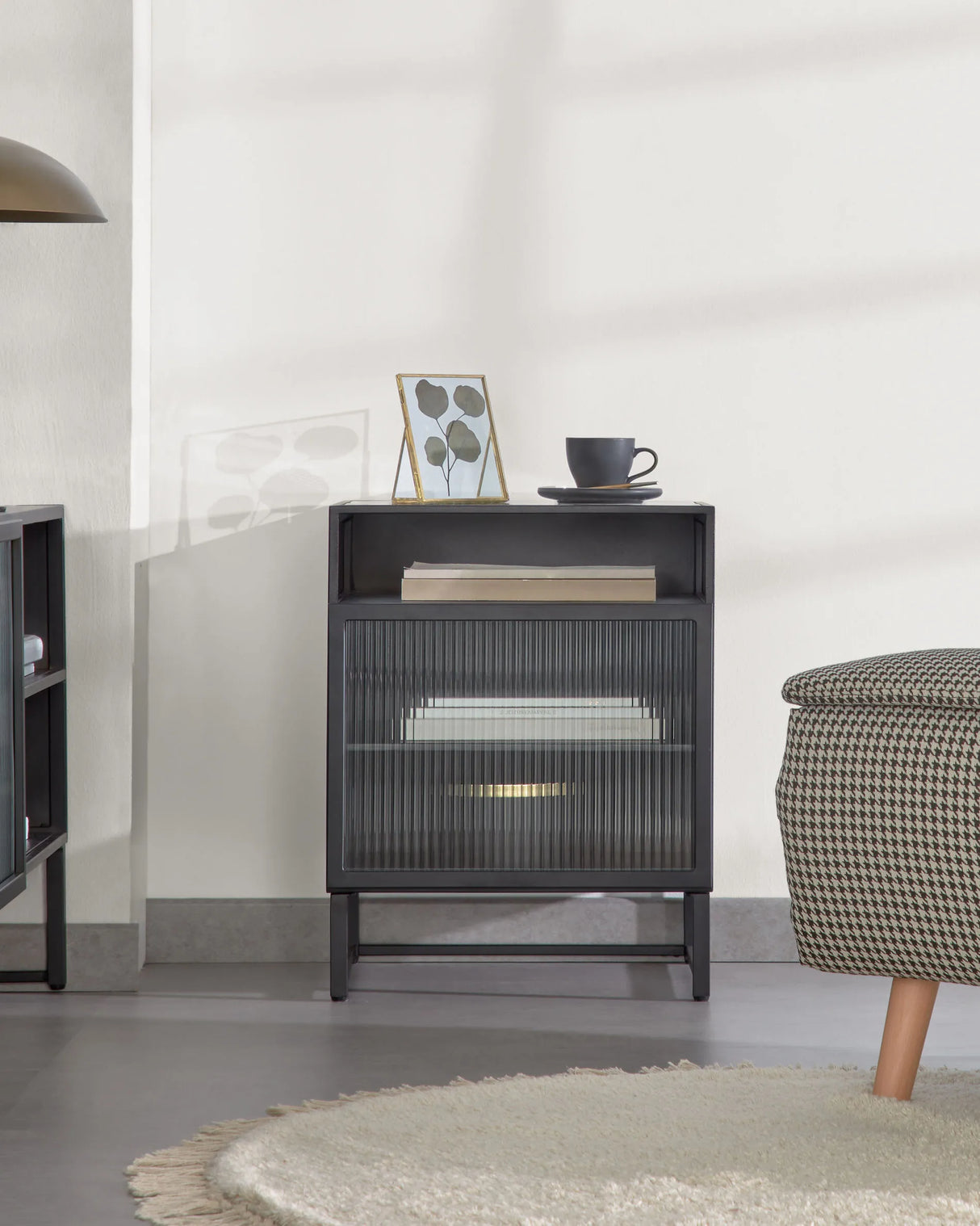 Trixie Nachttisch Stahl mit schwarzem Finish 45 x 58 cm von Kave Home – Produktbild 6