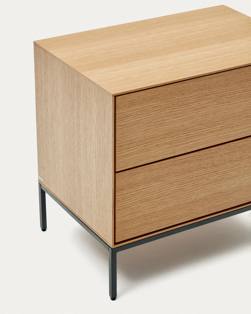 Vedrana Nachttisch 2 Schubladen aus Eichenfurnier und Stahlbeinen in Schwarz 60 x 55 cm von Kave Home – Produktbild 1