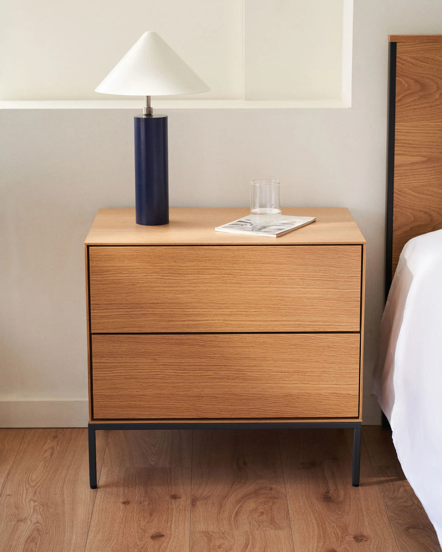 Vedrana Nachttisch 2 Schubladen aus Eichenfurnier und Stahlbeinen in Schwarz 60 x 55 cm von Kave Home – Produktbild 6