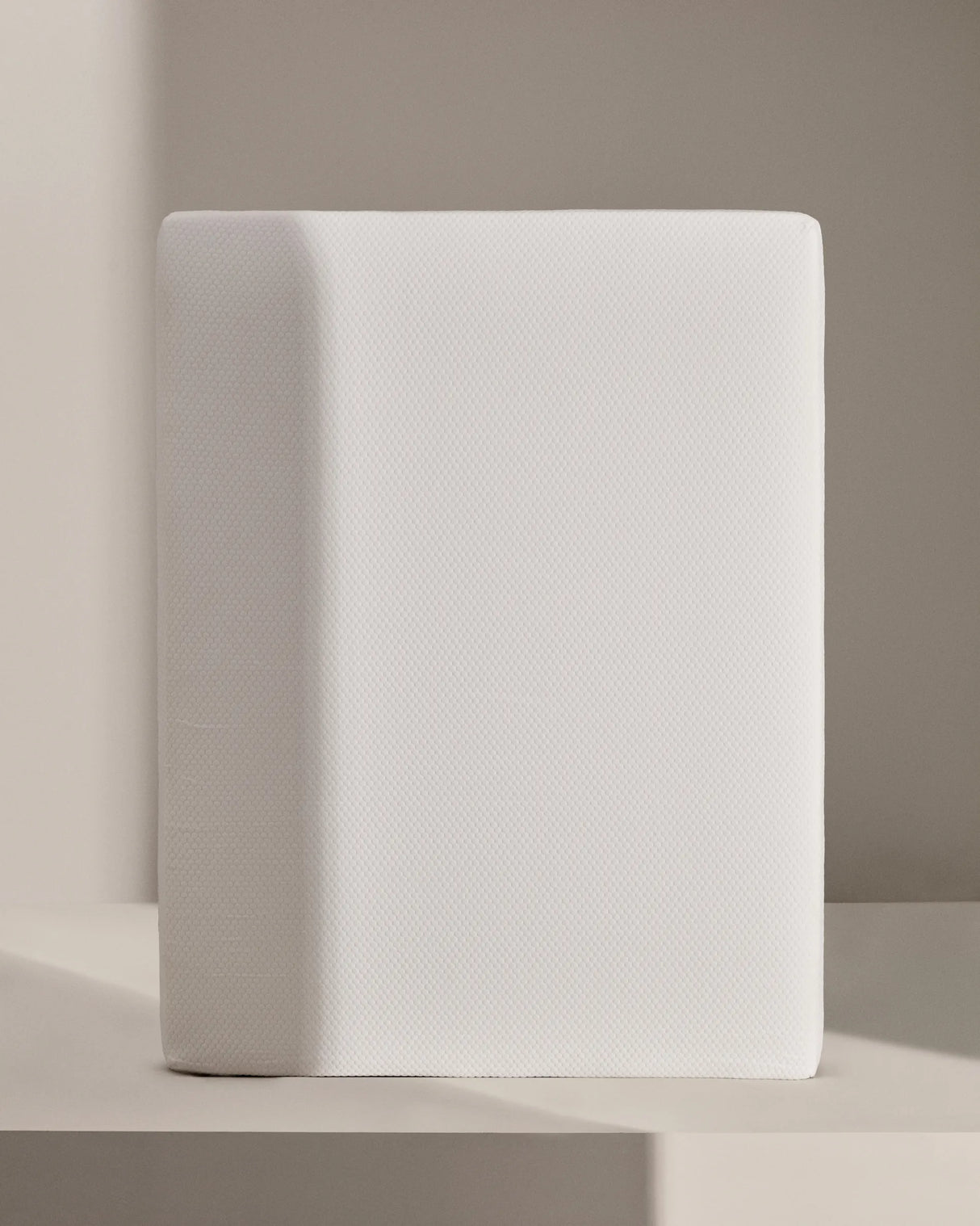 Viskoelastische Matratze Eva mit abnehmbarem Bezug 150 x 190 cm von Kave Home – Produktbild 3