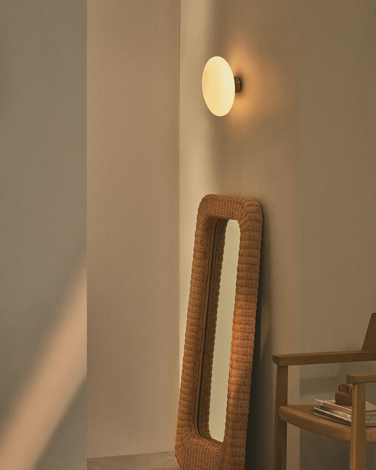 Wandleuchte Bamila aus Rauchglas und Nickel Ø 25 cm von Kave Home – Bild 2