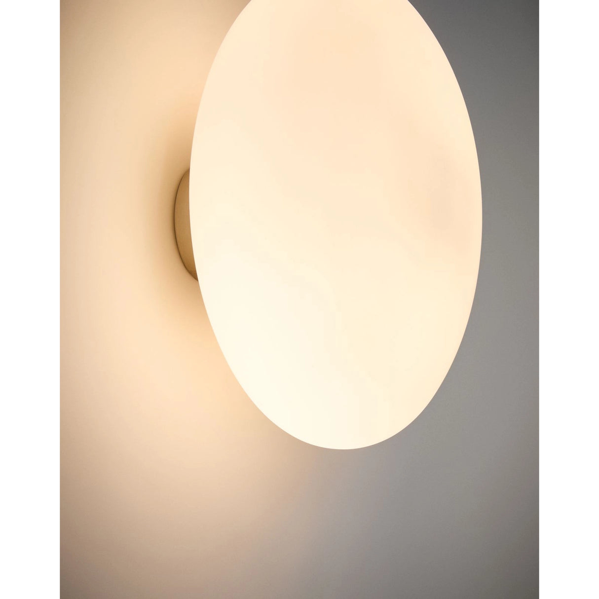 Wandleuchte Bamila aus Rauchglas und Nickel Ø 25 cm von Kave Home – Bild 6