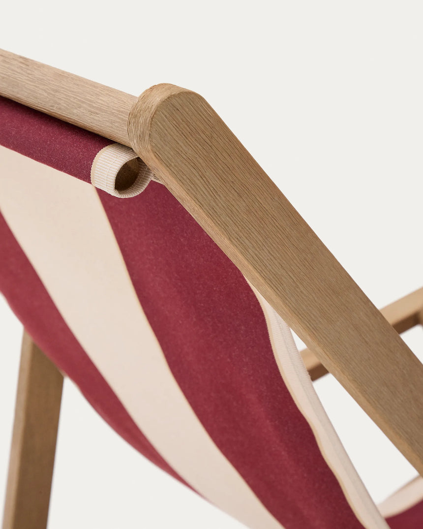 Weinrot-beige gestreifter klappbarer Outdoor-Liegestuhl Vilara aus massivem Akazienholz, FSC 100% von Kave Home – Produktbild 2
