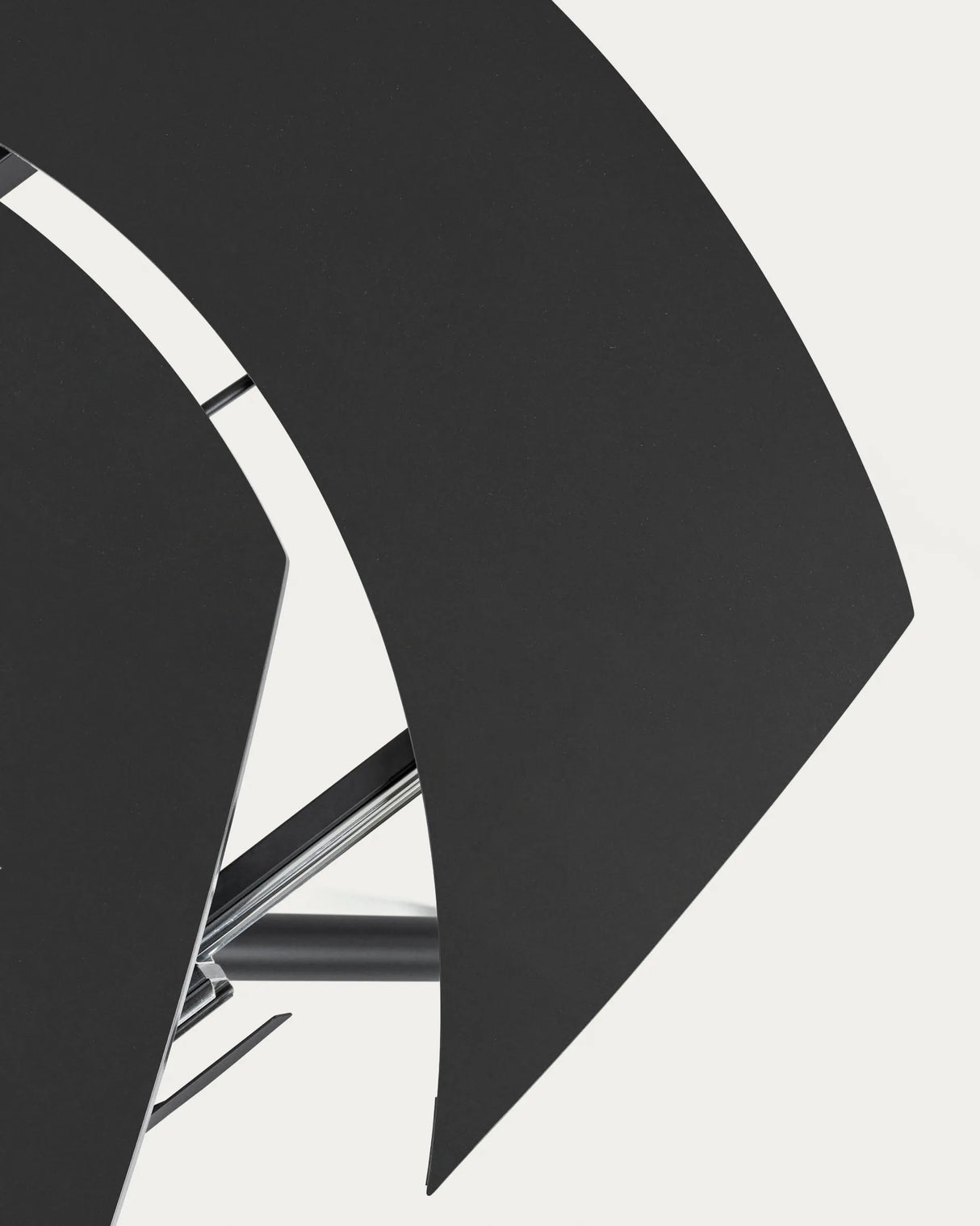 Yodalia Ausziehtisch aus Glas und Stahlbeine mit schwarzem Finish 130 (190) x 100 cm von Kave Home – Produktbild 2