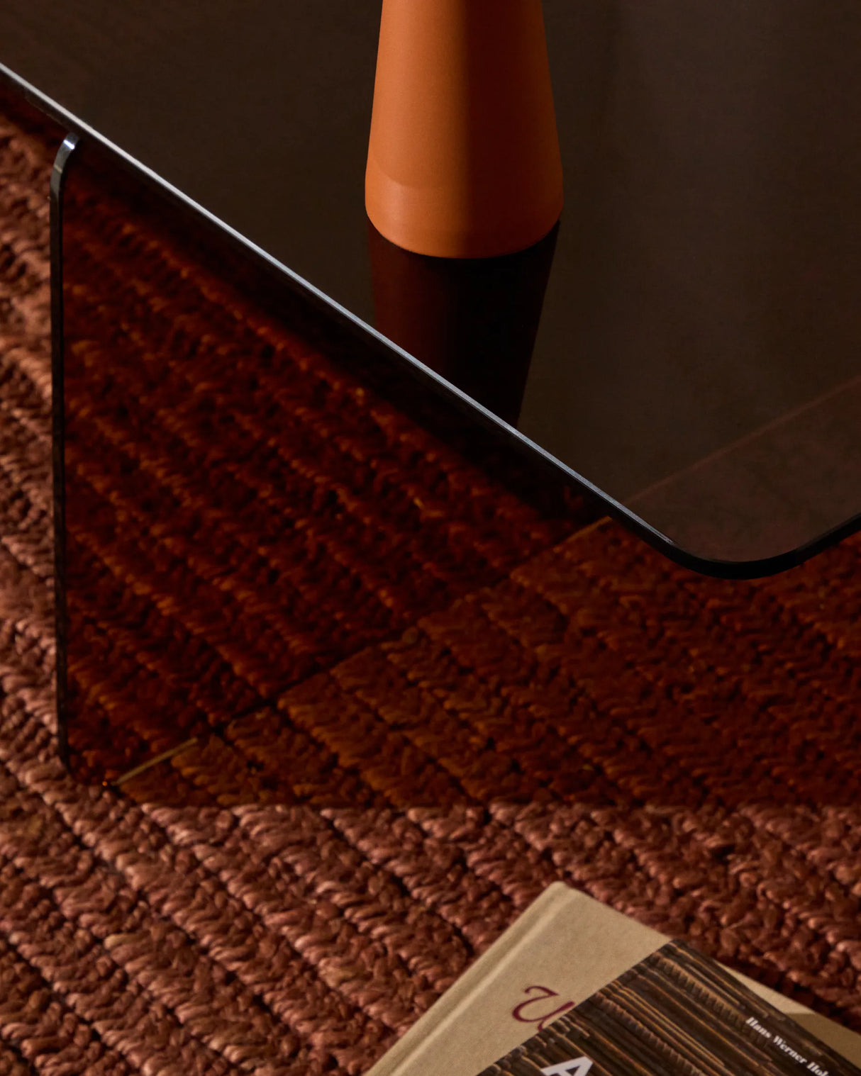 Couchtisch Zaren aus braunem gehärtetem Glas 120 x 60 cm – Bild 5